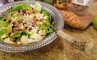 Salad with Pears and Gorgonzola with Rustlin’ Rob’s Creamy Italian White Balsamic Dressing & Rattlesnake Bite Seasoning