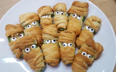 Halloween Jalapeno Popper Mummies with Rustlin’ Rob’s Chipotle Cheddar Dip Mix