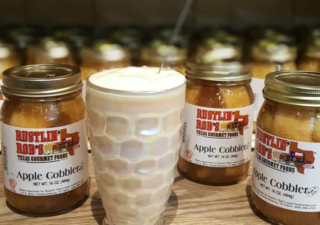 Milkshakes with Rustlin’ Rob’s Apple Cobbler in a jar
