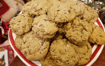 Bethany’s Oatmeal Chocolate Chip Cookies with Rustlin’ Rob’s Mexican Vanilla