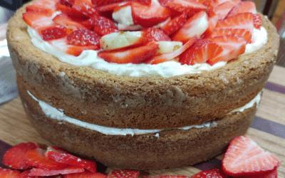 Fresh Strawberry & Vanilla Bean Layered Cake with Rustlin’ Rob’s Mexican Vanilla Beans