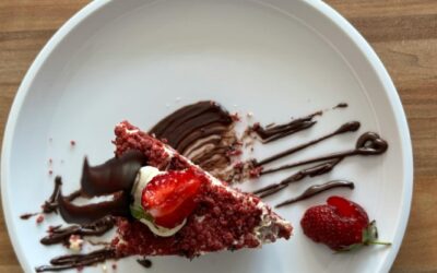 Chocolate Covered Strawberry Pie